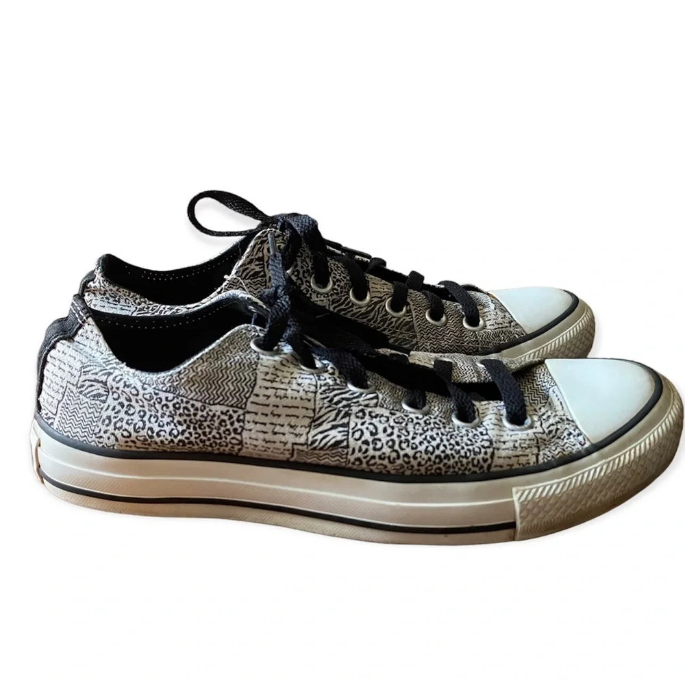 Converse All Star Shoes Womens Size‎ 8 Lace Up Whimsigoth Sneakers